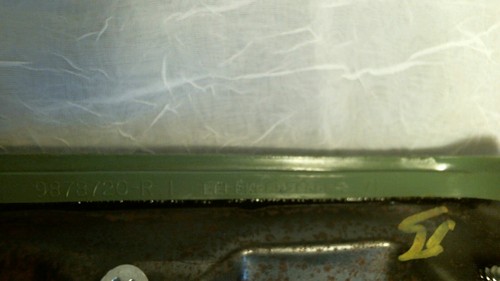 1975 Buick Le Sabre Right & Left Rear Arm Rest Pad Armrest w/Screws Olive Green - Picture 6 of 6
