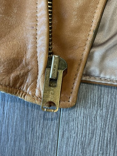VINTAGE EAST WEST SAN FRANCISCO BROWN LEATHER JACKET SIZE S/M - Picture 3 of 21