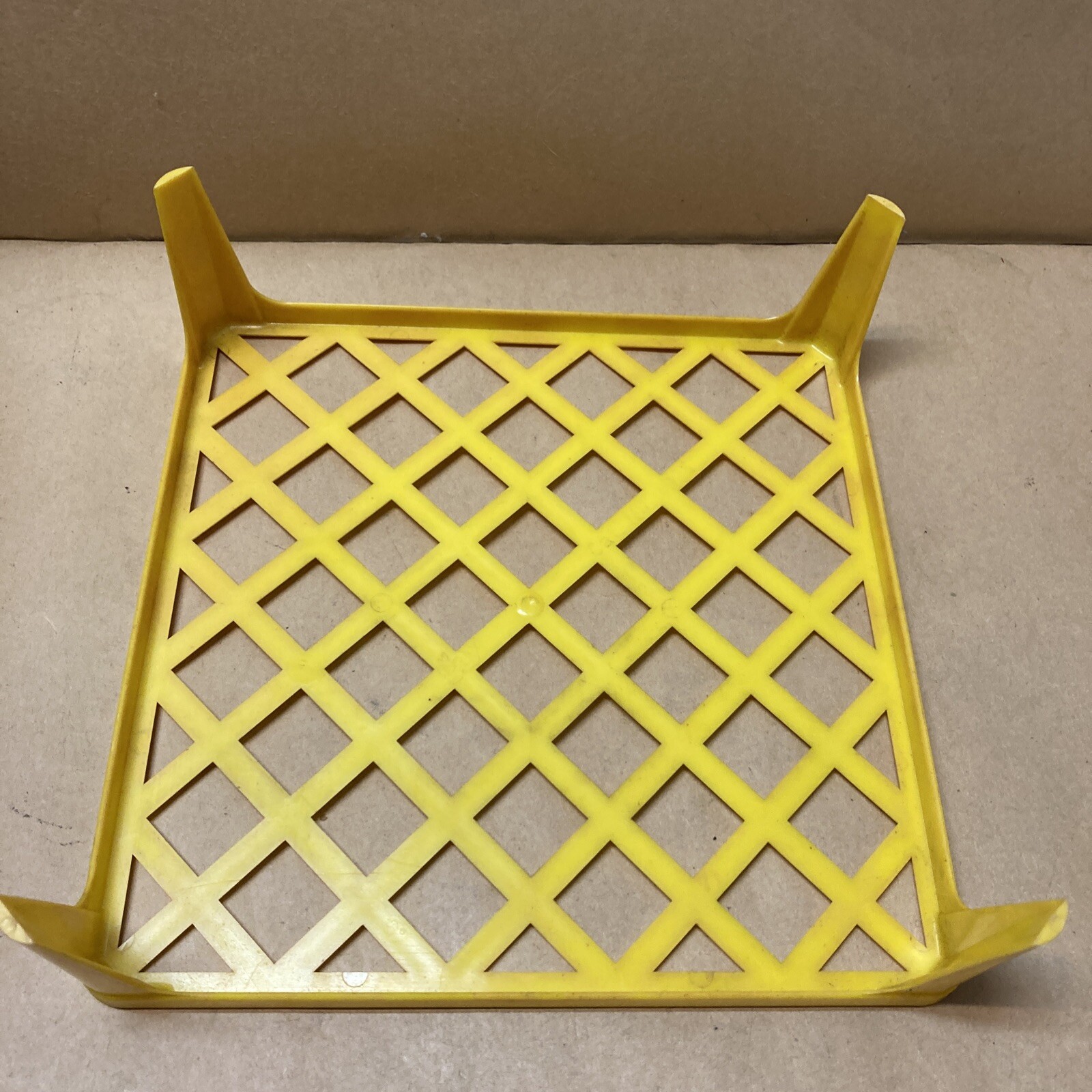 Vintage Nally Ware Early Plastic Kitchen Canister Cakes Gay Wear Insert