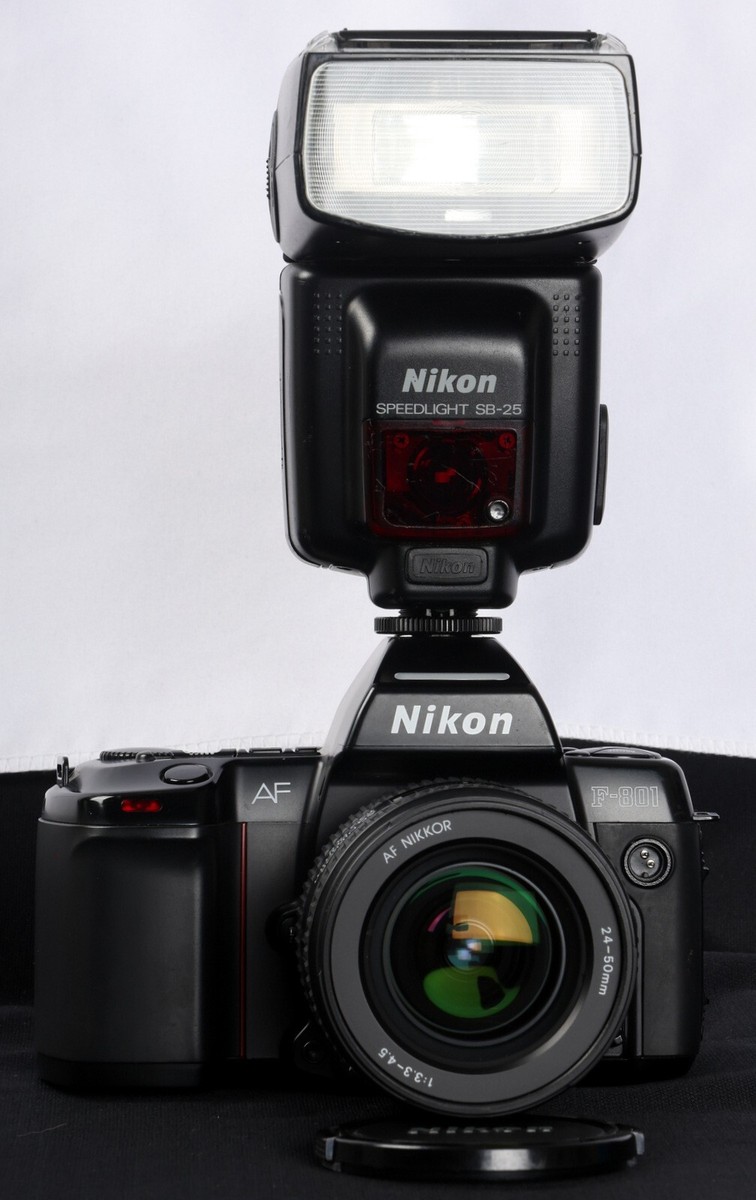 Nikon F-801 35mm Film SLR c/w AF 24-50mm f/3.3-4.5 Lens & SB-25