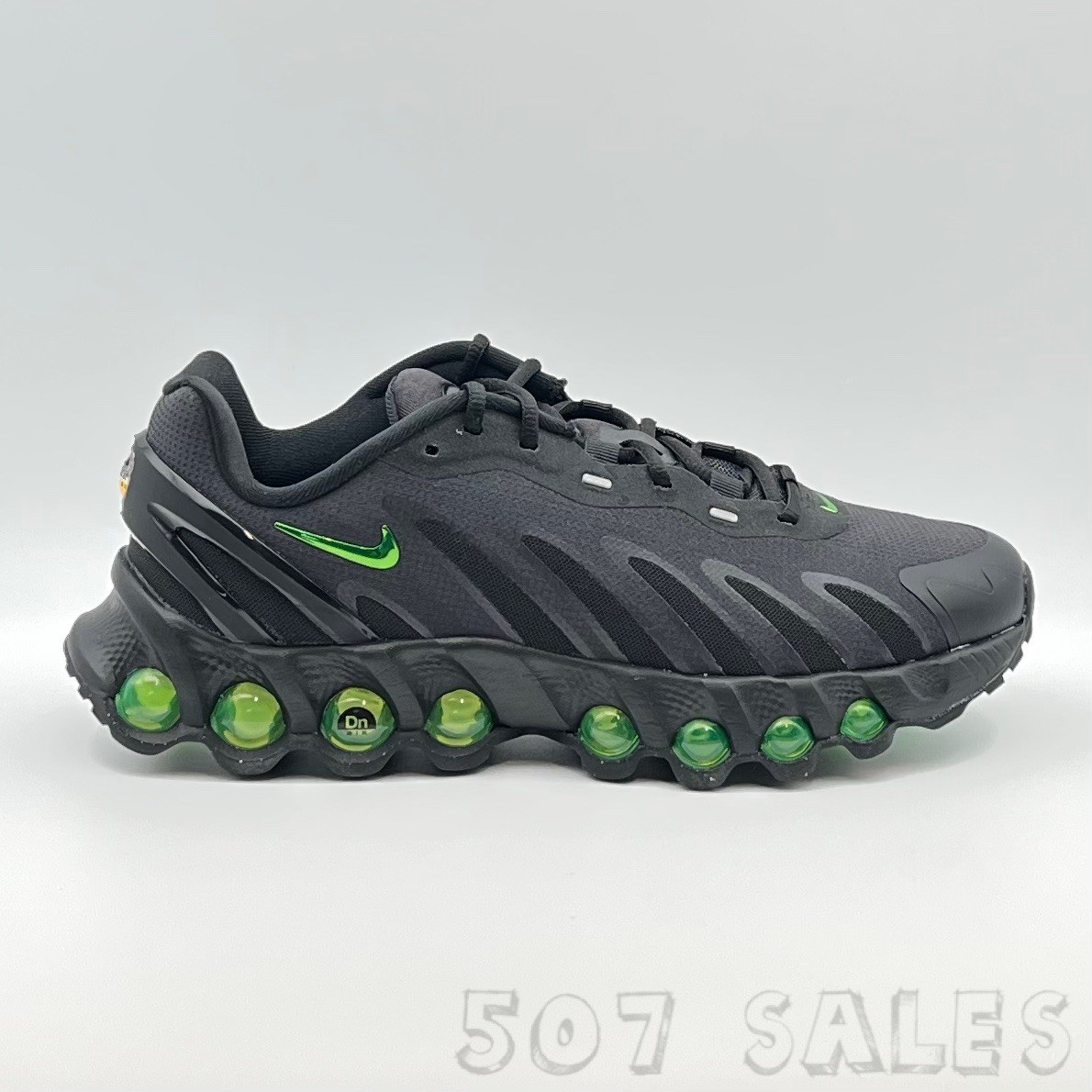 Nike Air Max DN8 (GS) Black / Green Strike HF3710-006 - Size 7Y | eBay