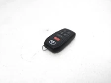 2021-2024 Toyota Sienna Keyless Entry Key Fob Transmitter 8990H-08011