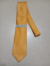 Geoffrey Beene Tie Yellow Stripes