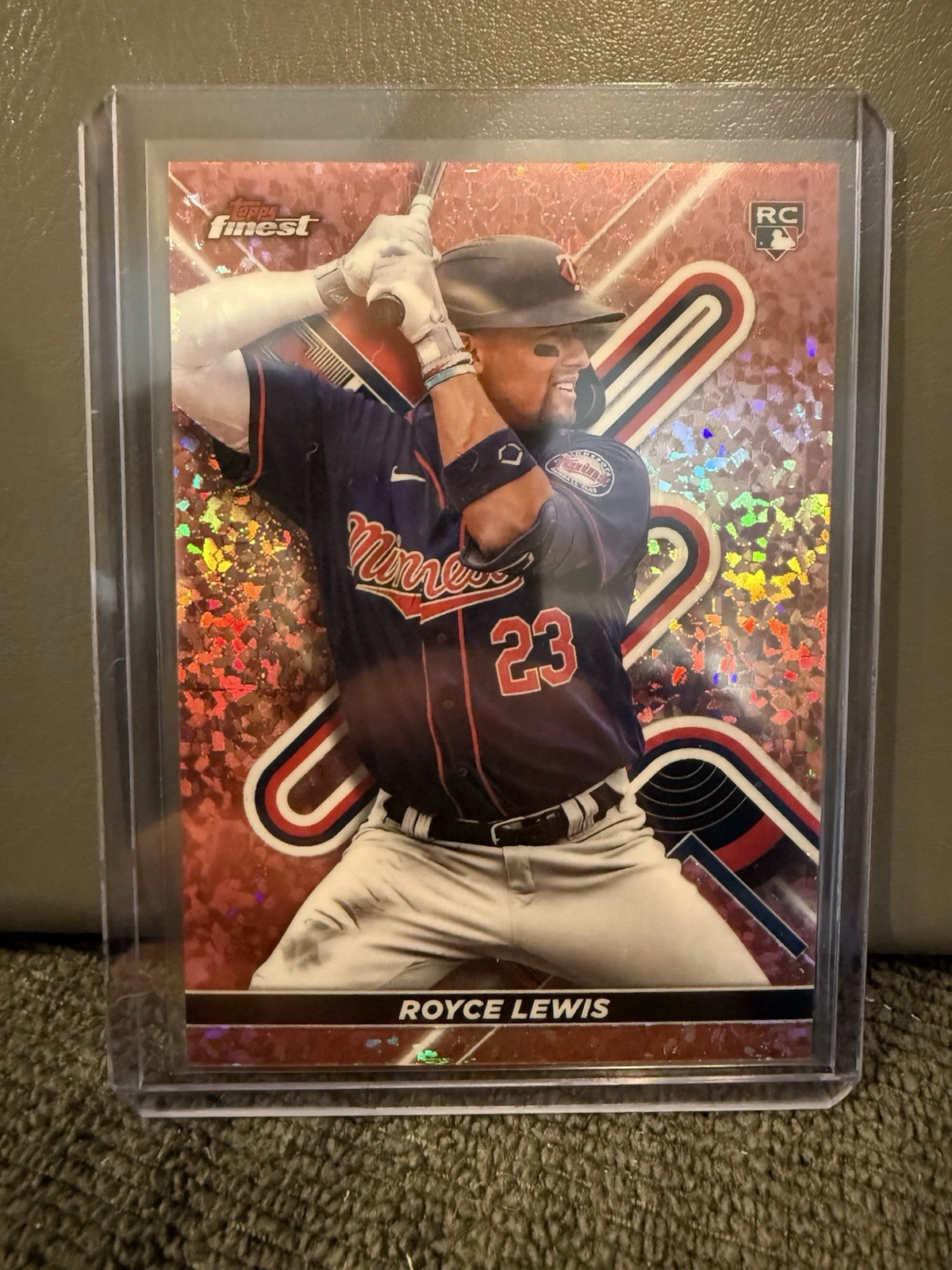 2022 Topps Finest - Royce Lewis #87 Rose Gold Mini-Diamond Refractor /50 (RC)