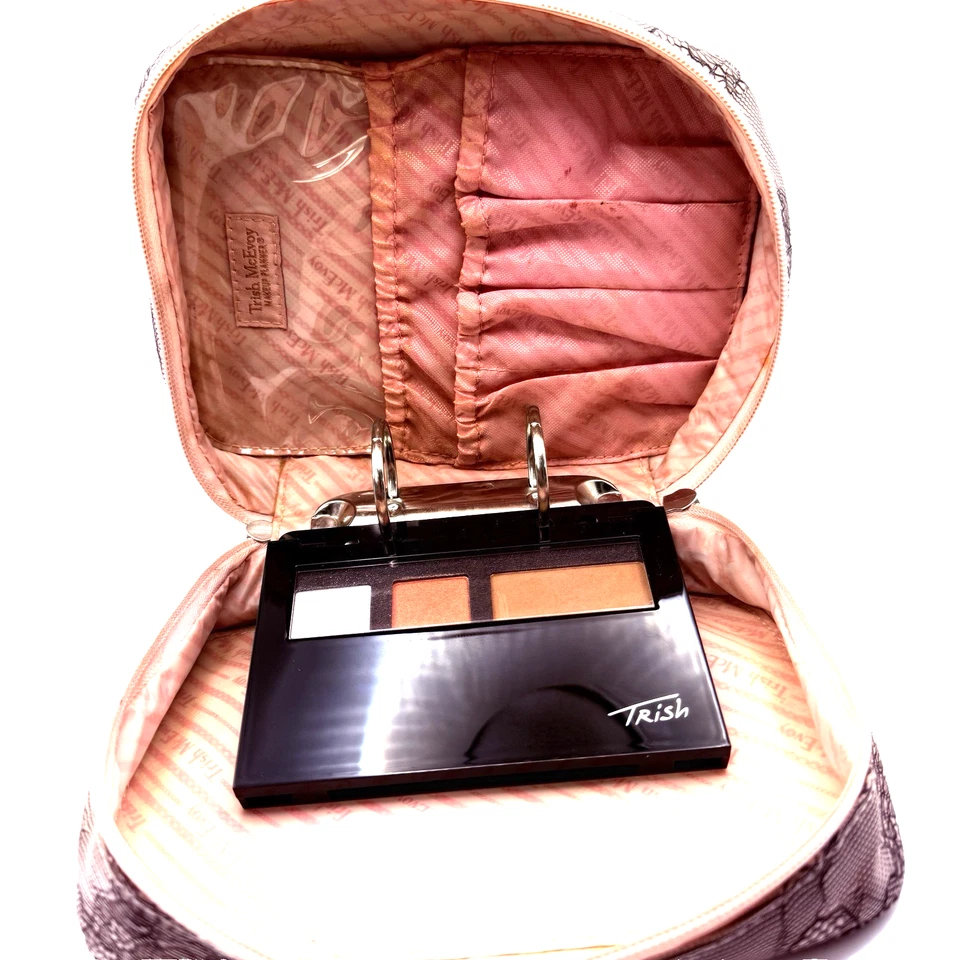 Trish McEvoy Planificador de Maquillaje Negro Encaje/Rosa Bolsa de Maquillaje Foto 3 de 4