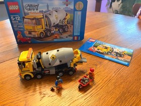 LEGO CITY: Cement Mixer (60018) excellent condition!