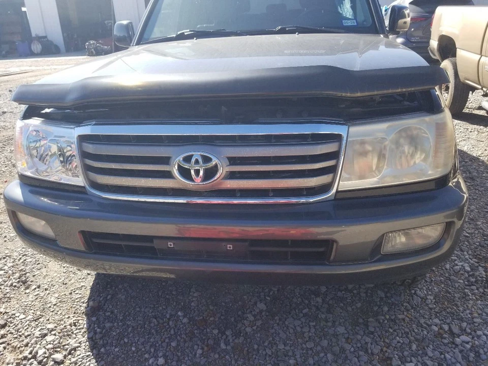 07 2007 TOYOTA LAND CRUISER FRONT BUMPER ASSEMBLY GRAY WITH FOGS  Foto 2 de 4