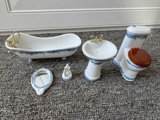Vtg Blue Floral Ceramic Tub Sink Toilet Bathroom 1:12 Dollhouse Mirror Brush