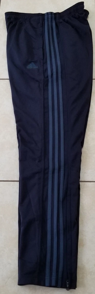 Adidas chino 2025 moreno usa