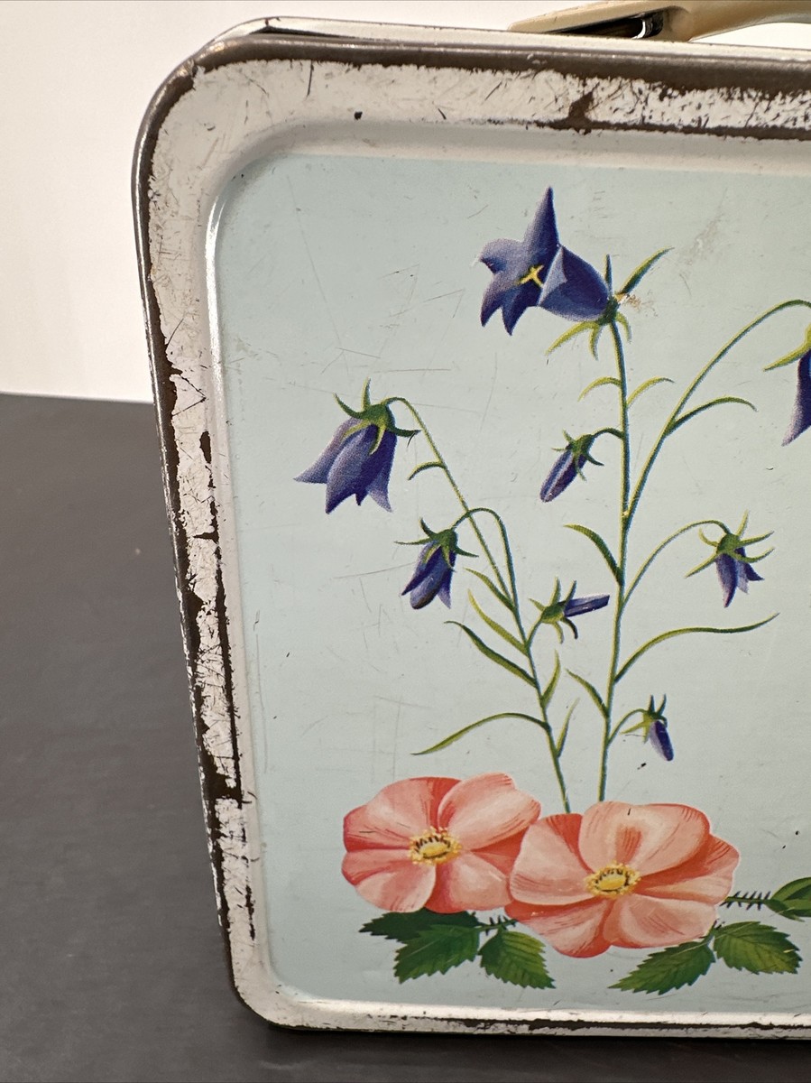 RARE 1964 King Seeley Corsage Metal Lunch Box by Thermos Brand