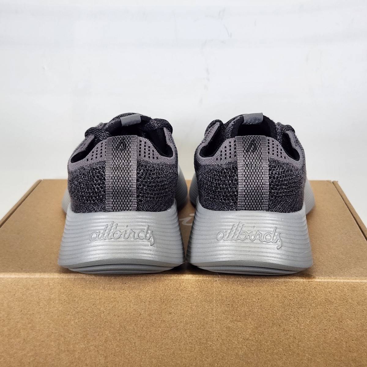 Size 9 - Allbirds Tree Runner Go - Stormy Grey / Medium Grey