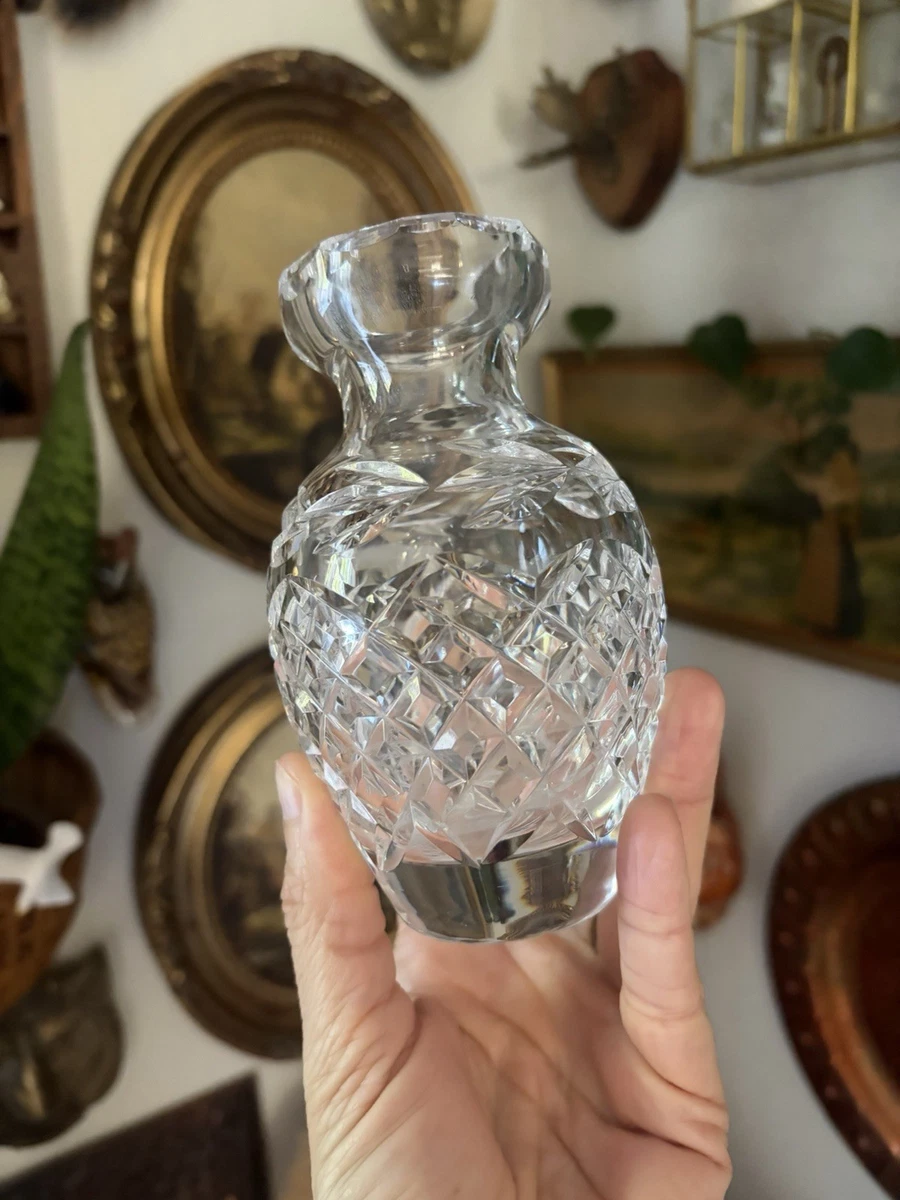 25+ Diamond Cut Crystal Vase In Collectible Vases for sale