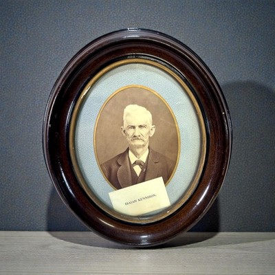 Antique Victorian Oval Walnut Frame Flat Glass Mens Portrait Named 13x12
