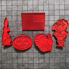 5pc Red Holiday Cookie Cutter Set X-Mas Halloween Easter Thanksgiving VTG 1970's