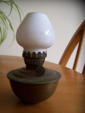 BRASS KELLY OIL LAMP+SHADE-GC (B)