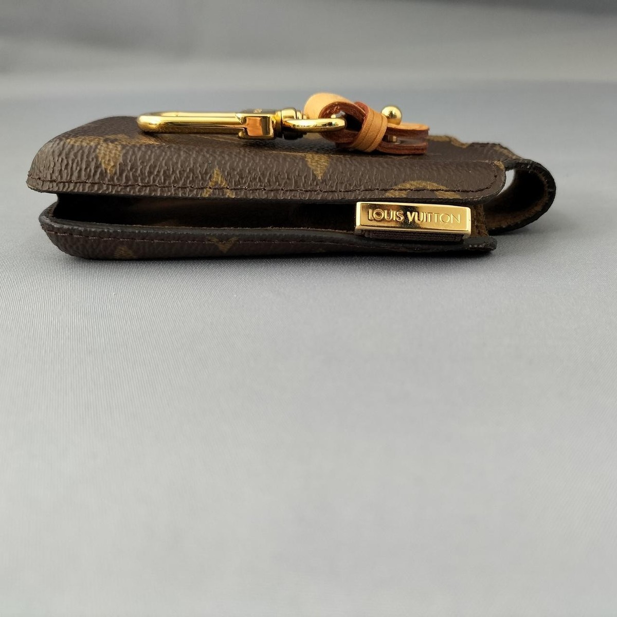 Louis Vuitton M63064 Monogram Etui Telephone International Phone