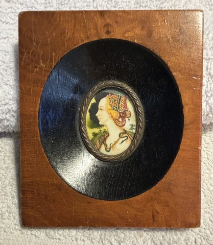 30s/40s Miniature Portrait of Simonetta Vespucci on Celluloid Italy 4.5“ X 3.75“ - Picture 1 of 4