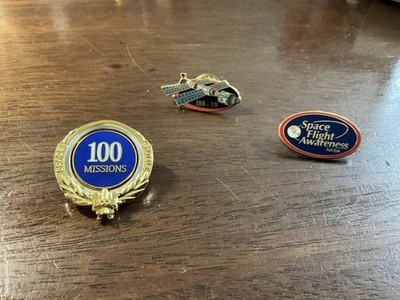 Space Shuttle & ISS Intern l Space Station Memorabilia Pins (3) For Caps/Lapels