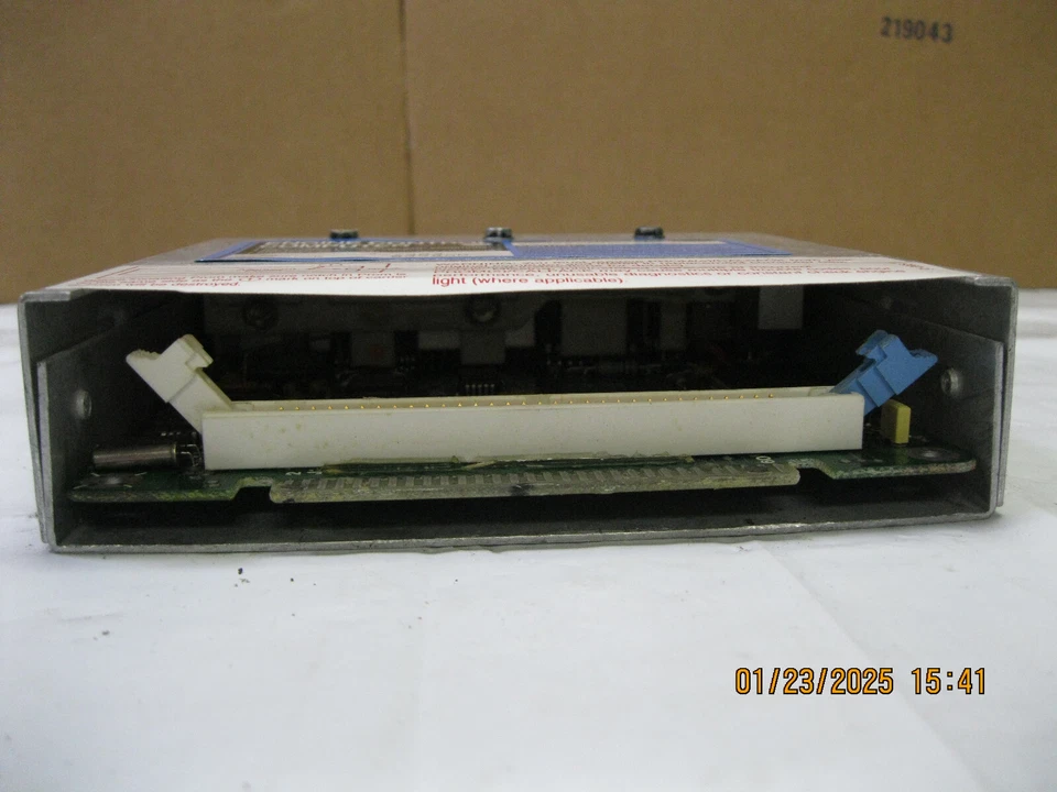 Engine Control Module (ECM) Cardone 77-7303 Reman fits 1988 Pontiac LeMans - Imagem 3 de 4