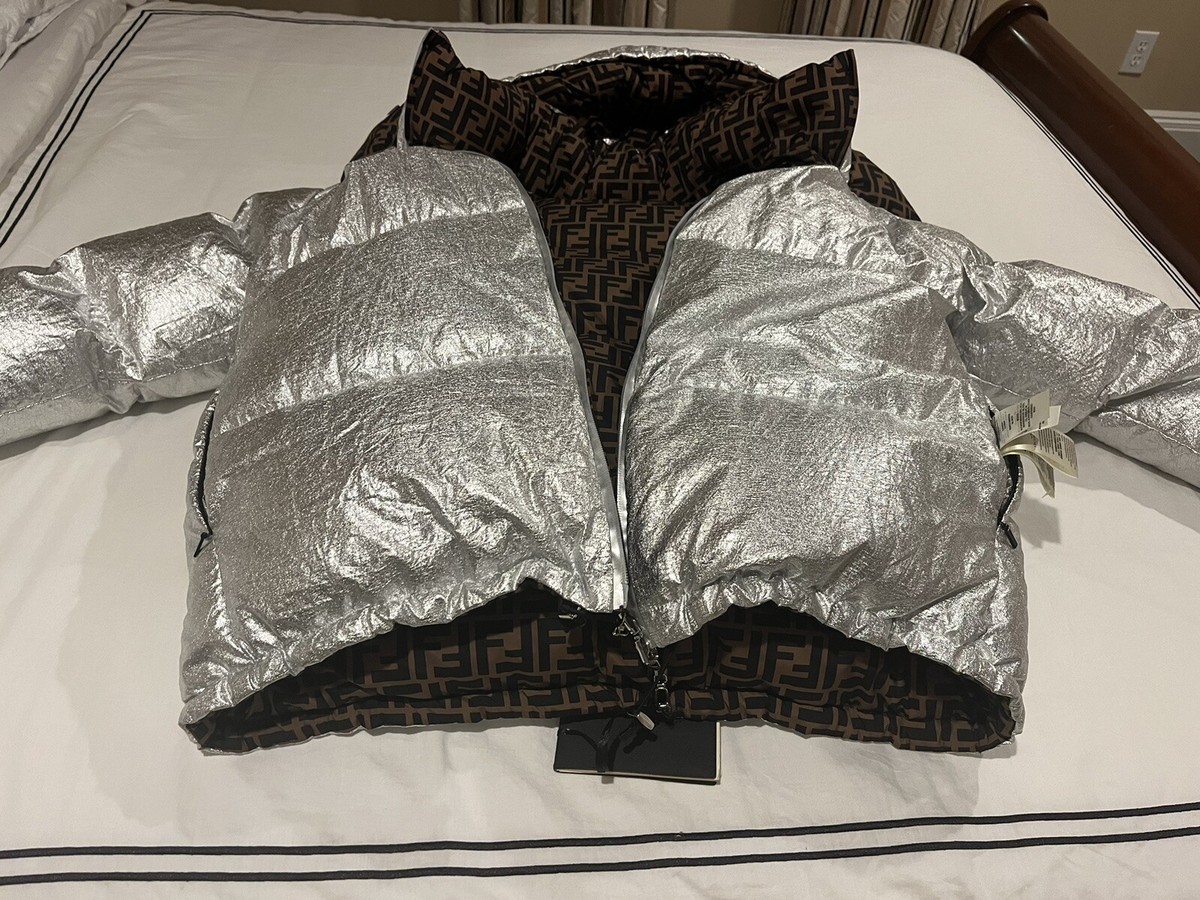 FENDI REVERSIBLE Nicki Minaj Metallic FF Logo DOWN PUFFER FENDI REVERSIBLE Nicki Minaj Metallic FF Logo DOWN PUFFER