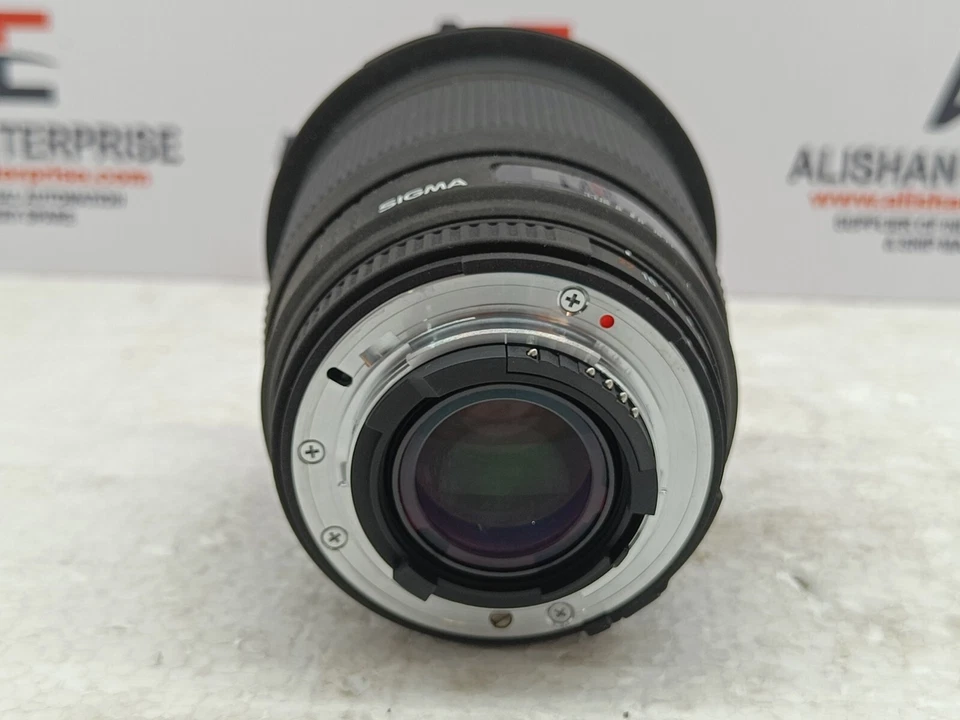 Sigma 20mm 1:1.8D EX DG Camera Lens - Image 4 of 4