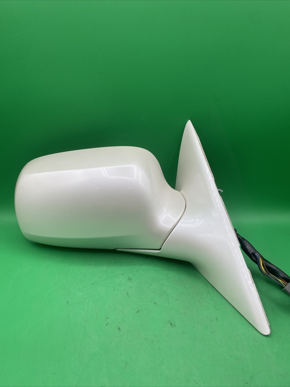 2008 Cadillac DTS Passenger Mirror With Blind Spot Monitoring Oem eBay