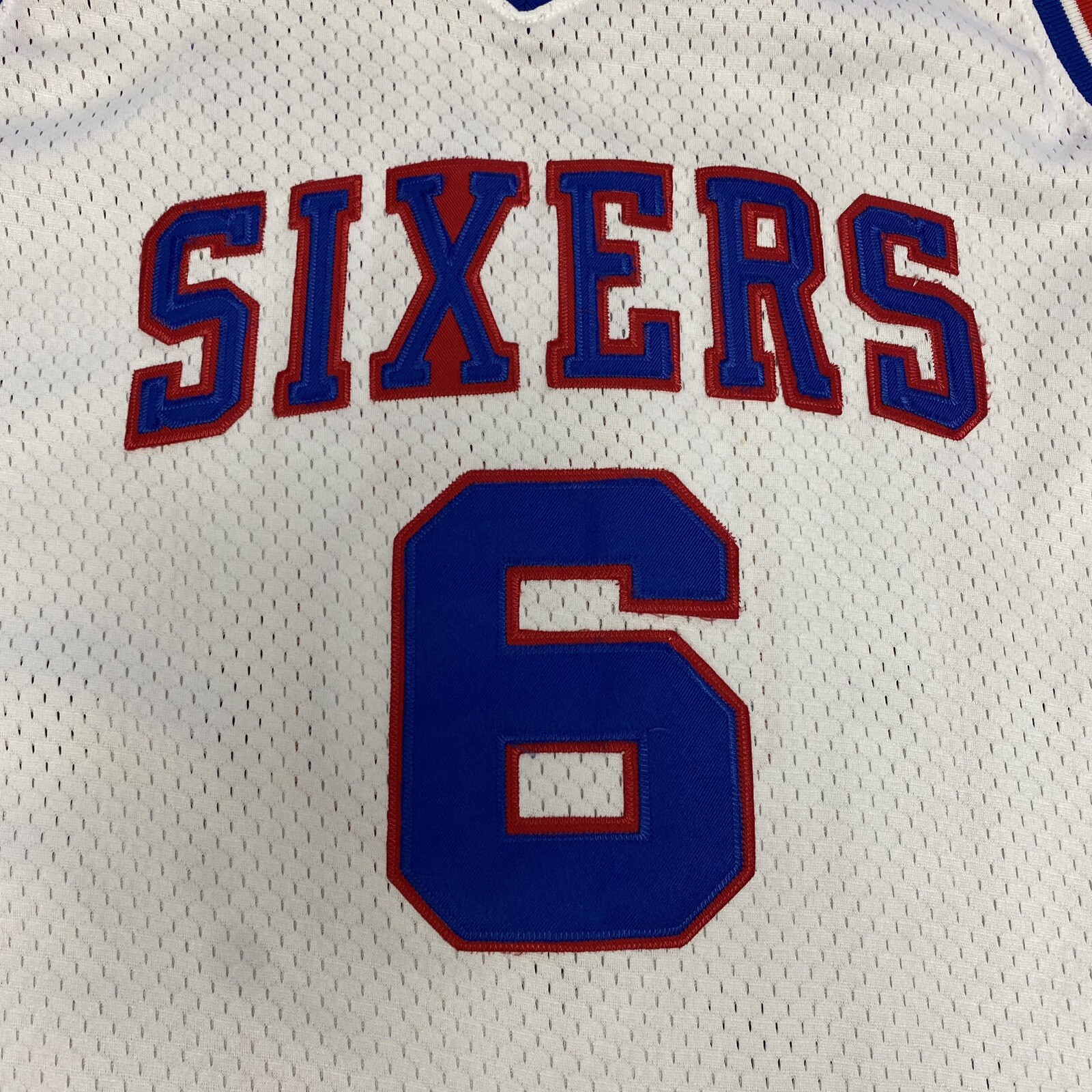 Vtg PHILADELPHIA 76ers Mitchell & Ness 8283 Erving NBA Jersey