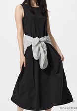 Uniqlo AIRism Black Sleeveless Fit & Flare Black Midi Dress Med Pockets Stretch