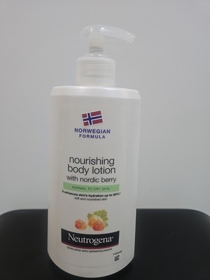 1 Neutrogena  Norwegian  Formula Nourishing  Body Lotion Nordic Berry 400ml