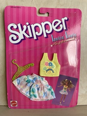 Vintage Skipper Lookin  Lively Fashions Outfit 1988 Mattel #2592 NRFP