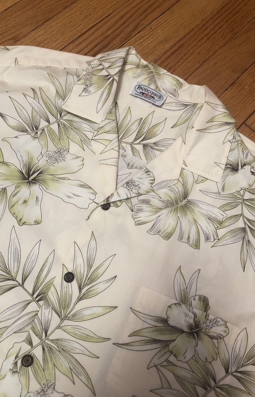NeW Mens Pacific Legend Button Up Floral Chest Pocket Light SS Hawaiian Shirt L
