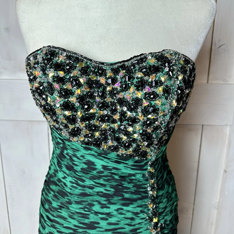 Vestido Tony Bowls Paris Para Mujer Noche Baile de graduación Fiesta Talla 2 Verde Estampado Animal Foto 3 de 4