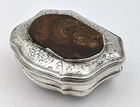 GEORGIAN SOLID SILVER & AGATE SNUFF BOX 18TH CENTURY
