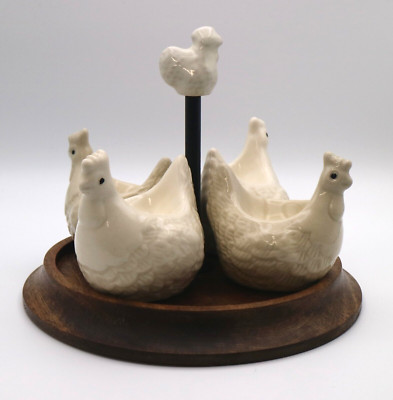 Vintage Creme Landhaus Küche Keramik Huhn Henne Eierbecher mit Holzständer
