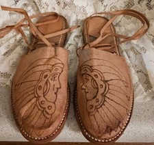 Vintage Handcrafted Leather Ankle Lace Up Moccasins Flats W/ Indian Chief Motif