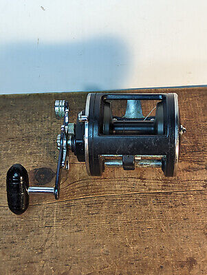 Penn 320 GTi High-Speed Level-Wind Casting Fishing Reel Made In USA SMOOTH  