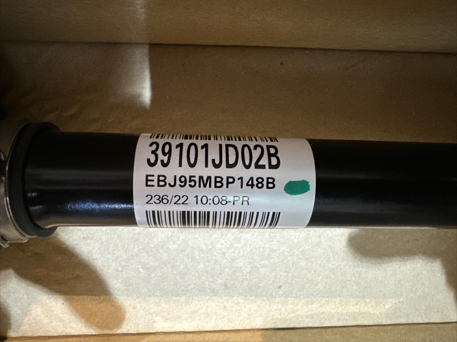 NISSAN QASHQAI 1.6 & QASHQAI +2 DRIVE SHAFT & CV JOINTS NEAR/SIDE 2007