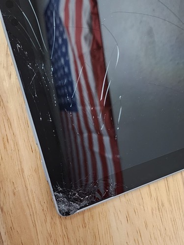 Microsoft Surface Pro 5 i5-7300U 8GB-256GB w10 Pro, Cracked Sceens, LOT OF 6 - Picture 12 of 13