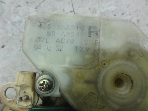 Pestillo de cerradura de puerta I35 2002 2004 INFINITI lado derecho pasajero delantero actuador eléctrico Foto 2 de 4