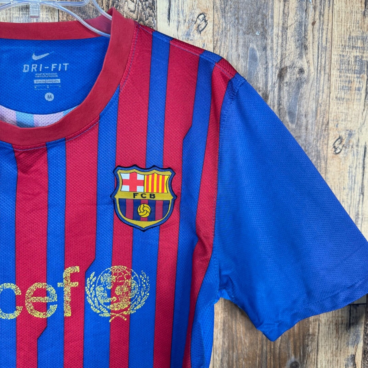 FC Barcelona 2011ユニフォーム s-l1200.jpg