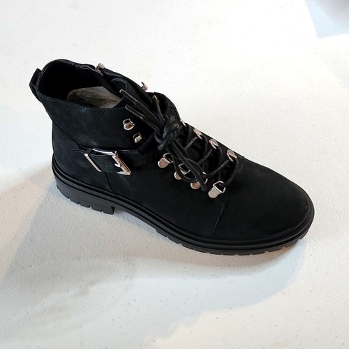 New in Box Vince Camuto Bindelia Black 