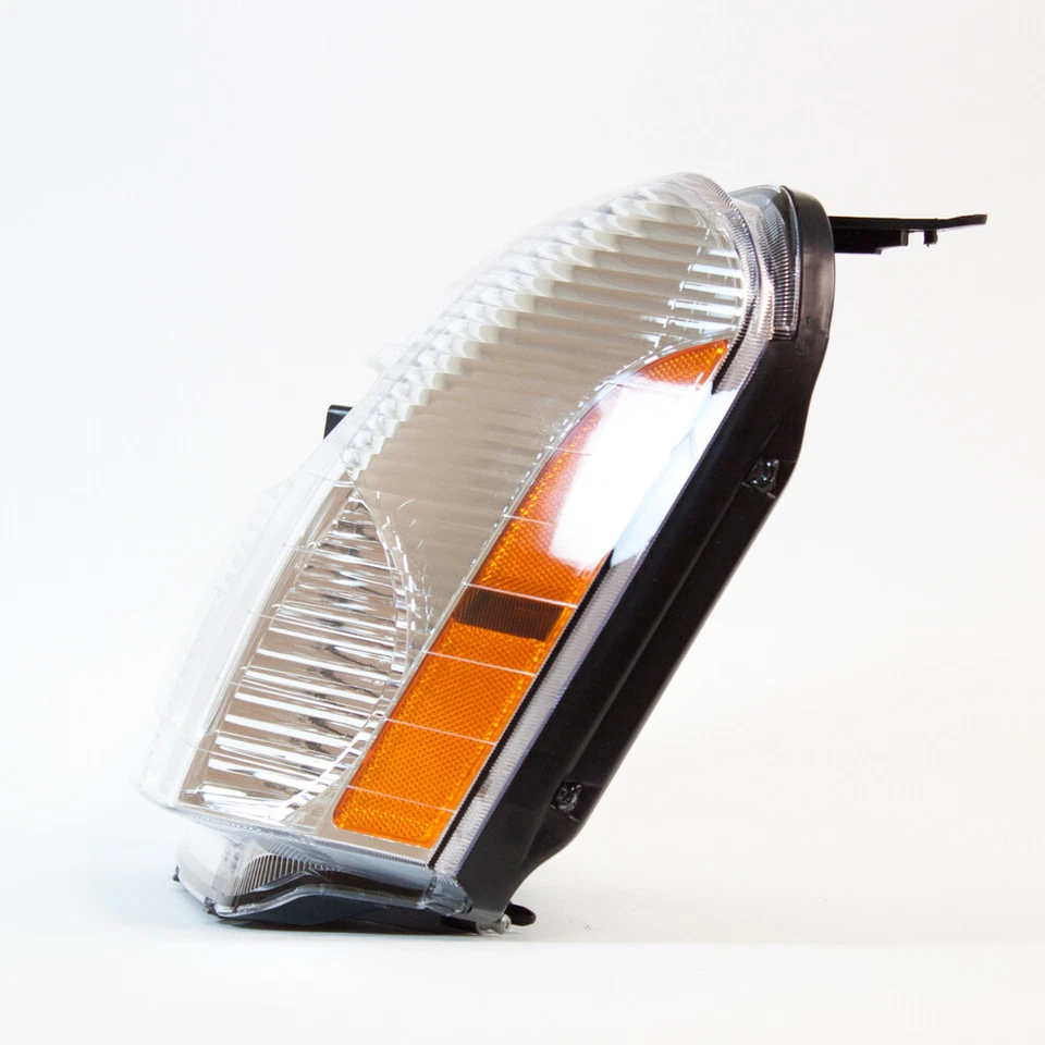 Фара в сборе подходит для Chevrolet Equinox TYC 2005-2009 годов выпуска - Изображение 3 из 4