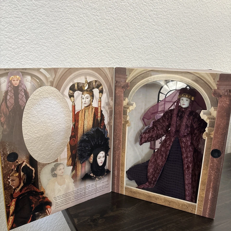 MUÑECA STAR WARS EPISODIO I REINA AMIDALA REGRESO A NABOO 2000 EDICIÓN RETRATO NUEVA Foto 2 de 4