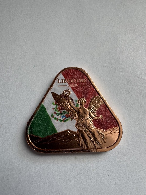 2024 1oz ADVP .999 Colorized Copper Triangle Mexico Libertad Onza w/Mexican Flag
