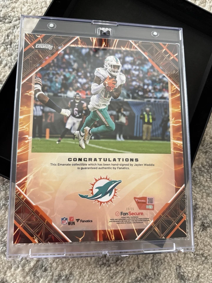 2025 Under Wraps NFL Emanate - Jaylen Waddle 亲笔签名 - #/25 — 第 2/3 张图片