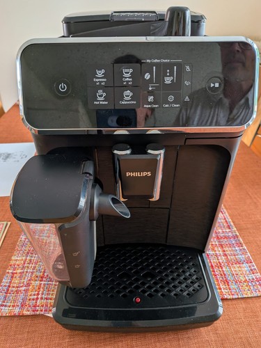 PHILIPS Kaffeevollautomat Kaffeemaschine Latte Go »EP2230/10