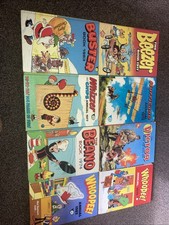 8 X COMIC ANNUALS 1970/80 MIXED TITLES HURRICANE/BEEZER/ BEANO ETC