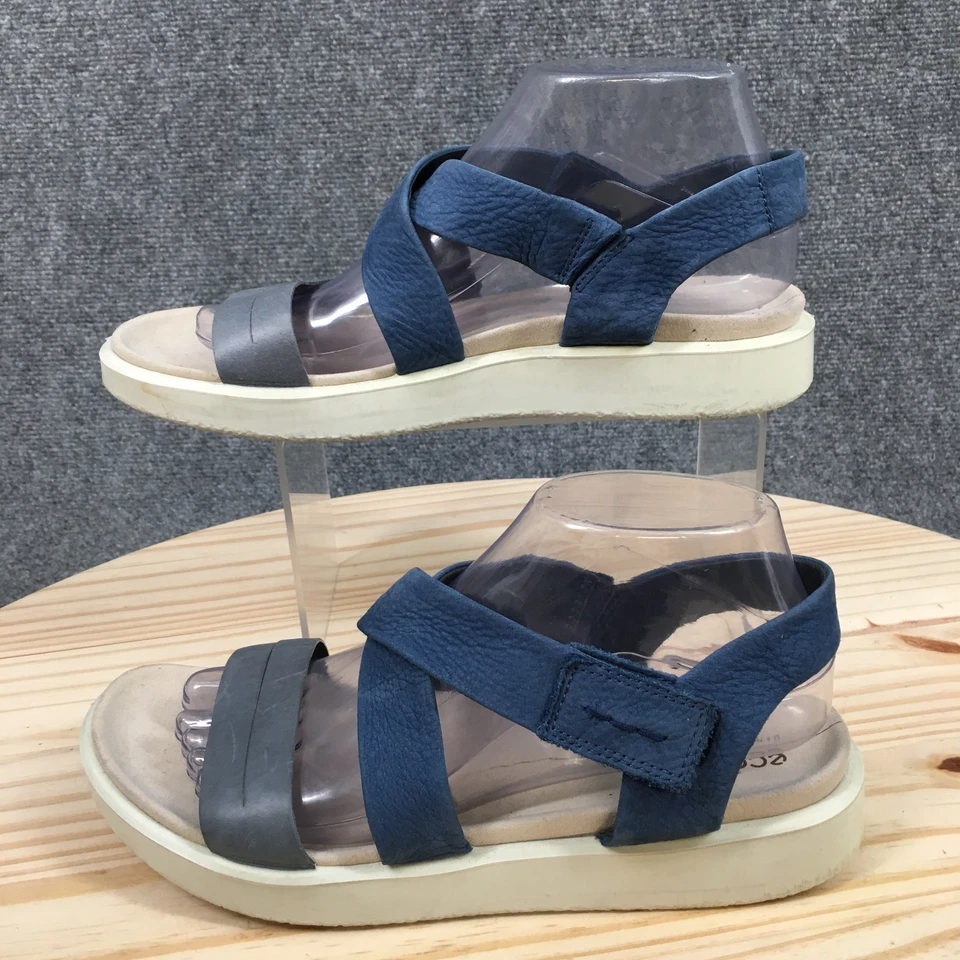 Sandalias ECCO para mujer 39 fluidas informales cómodas con tiras de cuero azul planas Foto 2 de 4