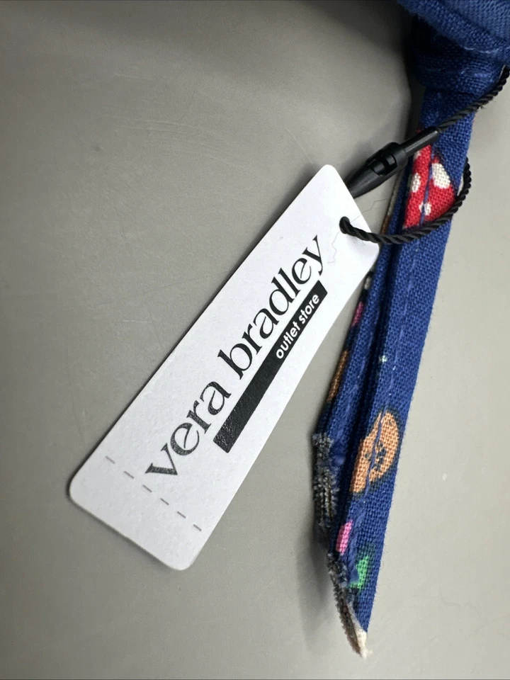 Vera Bradley 猫薄荷圣诞必备小号钱包全新全新带标签 — 第 2/4 张图片