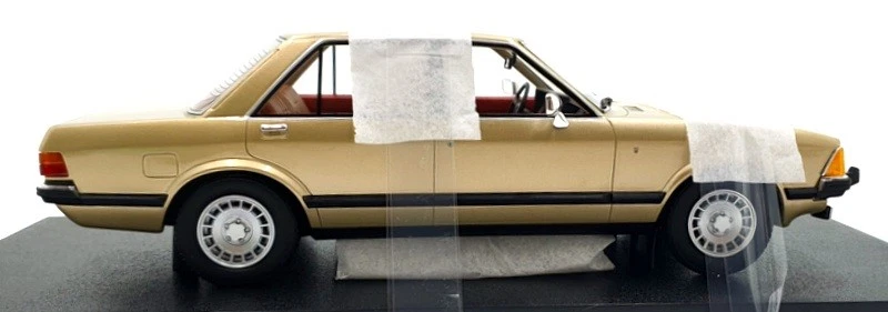 Cult escala 1/18 resina CML133-1 - 1978 Ford Granada 2,8 Ghia berlina - Met. Oro Foto 3 de 4